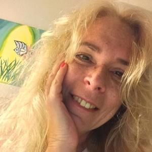 Meet your Posher, Carol